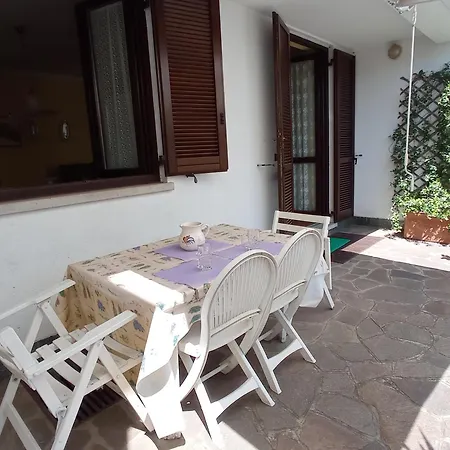 Casa Alice, In Collina Con Panorama Будинок відпочинку