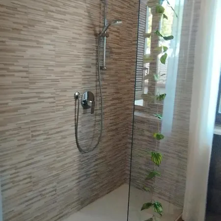 Casa Alice, In Collina Con Panorama Будинок відпочинку *